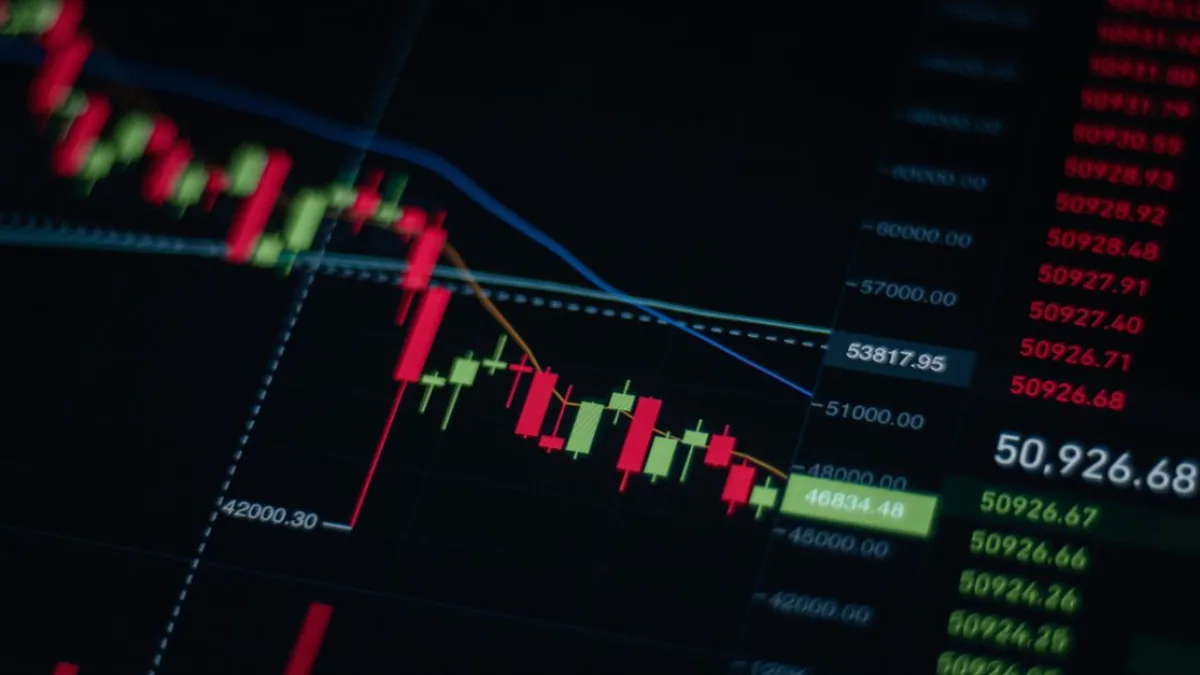 Günlük Piyasa Değerlendirmesi: BIST 100 Yükselişte, Dolar ve Euro Sabit Kalıyor